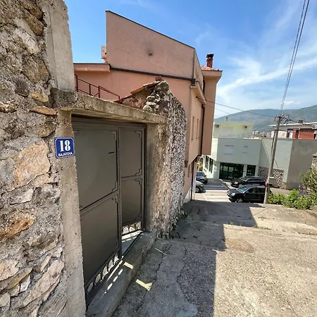 Nermin * モスタル