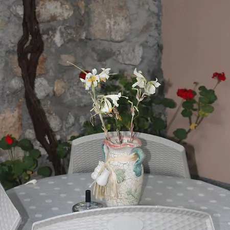 Nermin アパート *